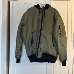 NEVER WORN- Men’s Jacket